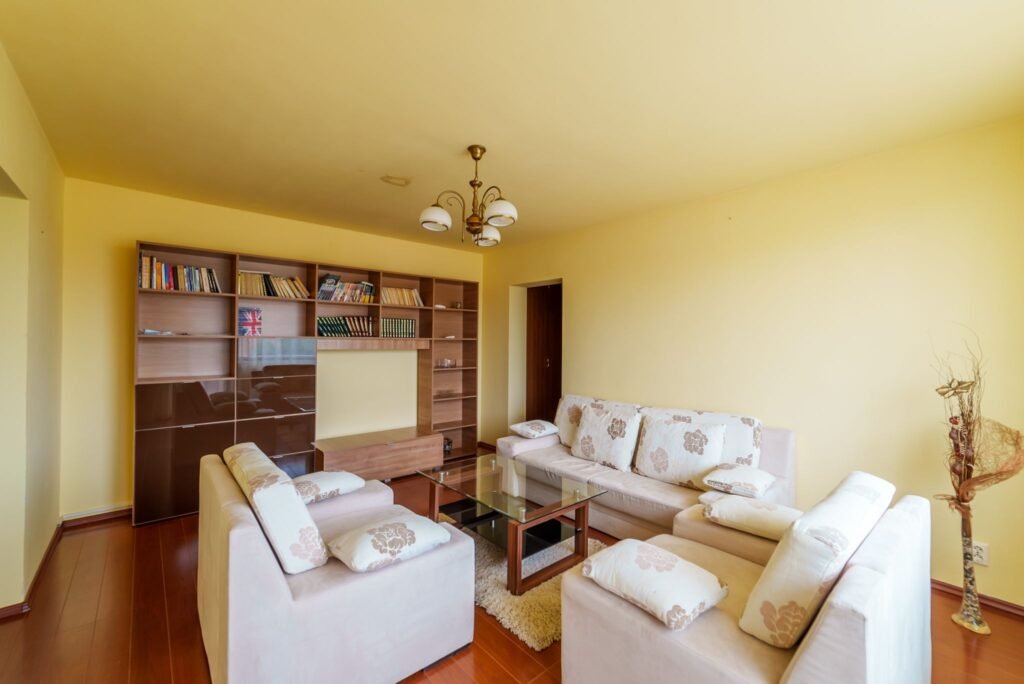 De vânzare Apartament 2 camere luminos, zona excelenta Podgoria în zona Podgoria 2 camere 1 dormitor Arad 1
