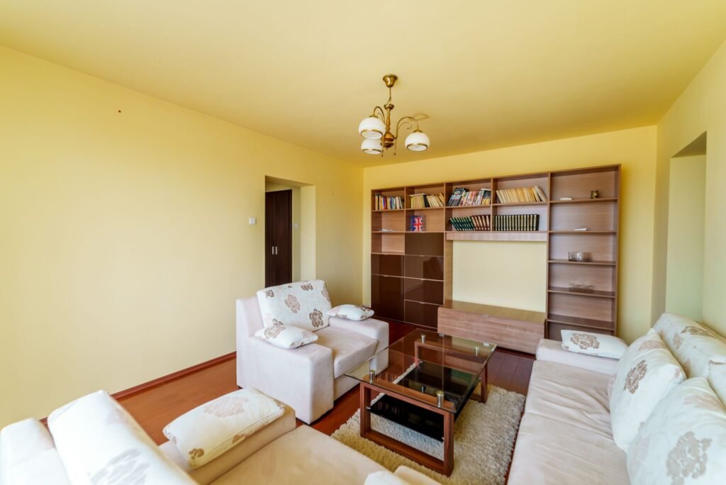 De vânzare Apartament 2 camere luminos, zona excelenta Podgoria în zona Podgoria 2 camere 1 dormitor Arad 3