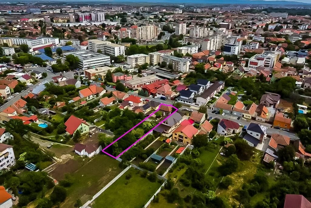 De vânzare REZERVAT! Proprietate cu potențial major, Parneava, str. Oituz în zona Parneava 4 camere 2 dormitoare Arad 2