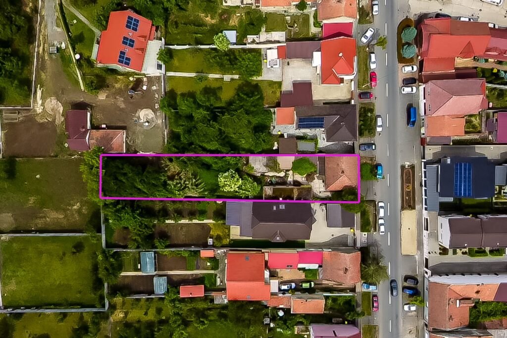 De vânzare REZERVAT! Proprietate cu potențial major, Parneava, str. Oituz în zona Parneava 4 camere 2 dormitoare Arad 3