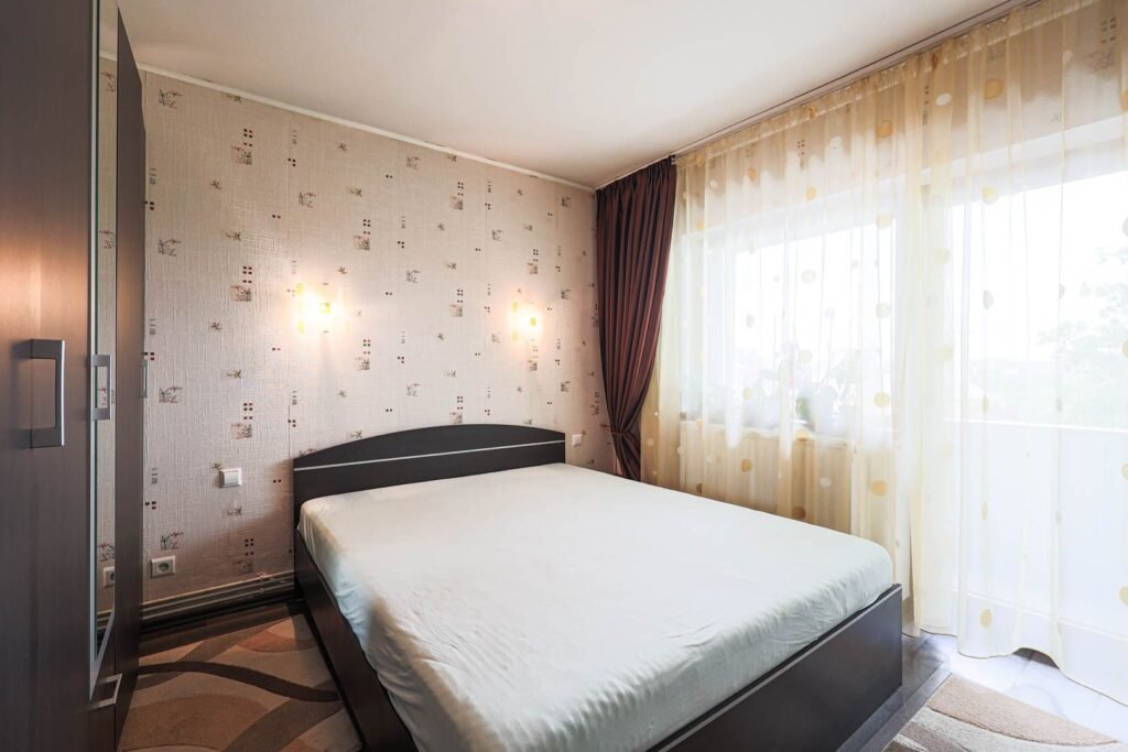 De vânzare REZERVAT. Acasă e locul unde creezi amintiri. în zona Alfa 2 camere 2 dormitoare Arad 5