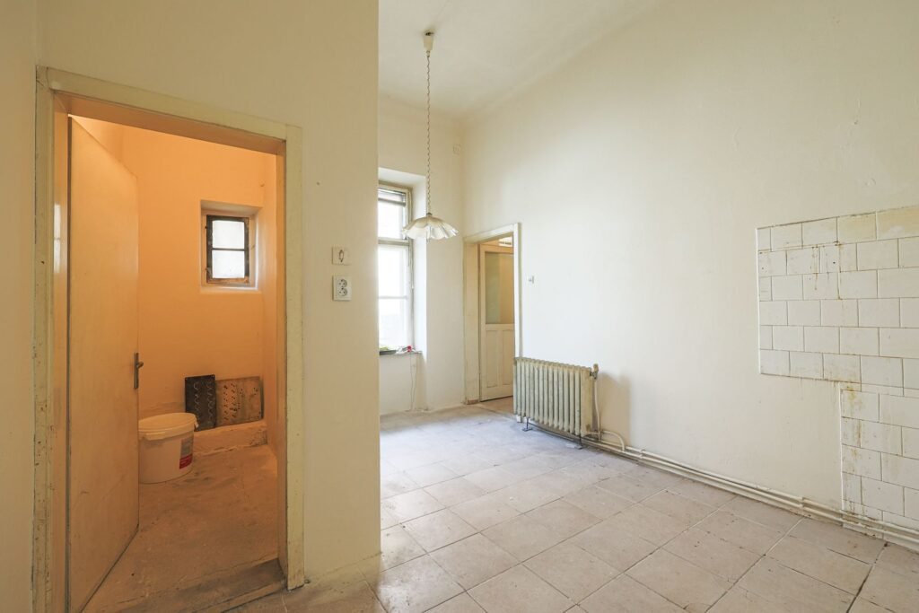 De vânzare Vândut! Raritate pe piața imobiliară din Arad–Apartament cu 4 camere în zona Central 4 camere Arad 7