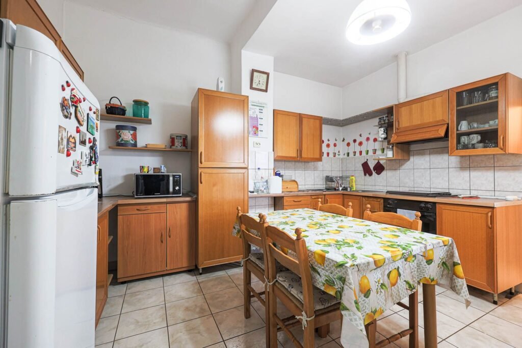 De vânzare Vilă 5 camere Grădiște | 2 corpuri | 0% comision. Preț negociabil! în zona Gradiste 5 camere 2 dormitoare Arad 1