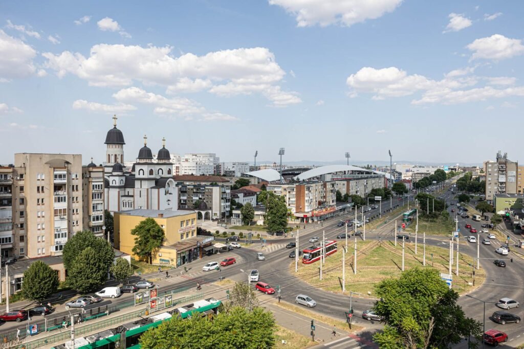 De vânzare Apartament cu 2 camere în zona UTA, termoizolat. 65.400 € în zona UTA 2 camere 1 dormitor Arad 4