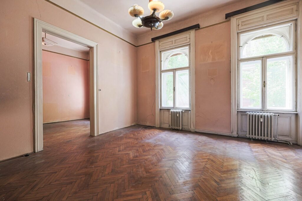 De vânzare Proprietate REZERVATĂ! Locație de exceptie în zona Ultracentral 4 camere 3 dormitoare Arad 3