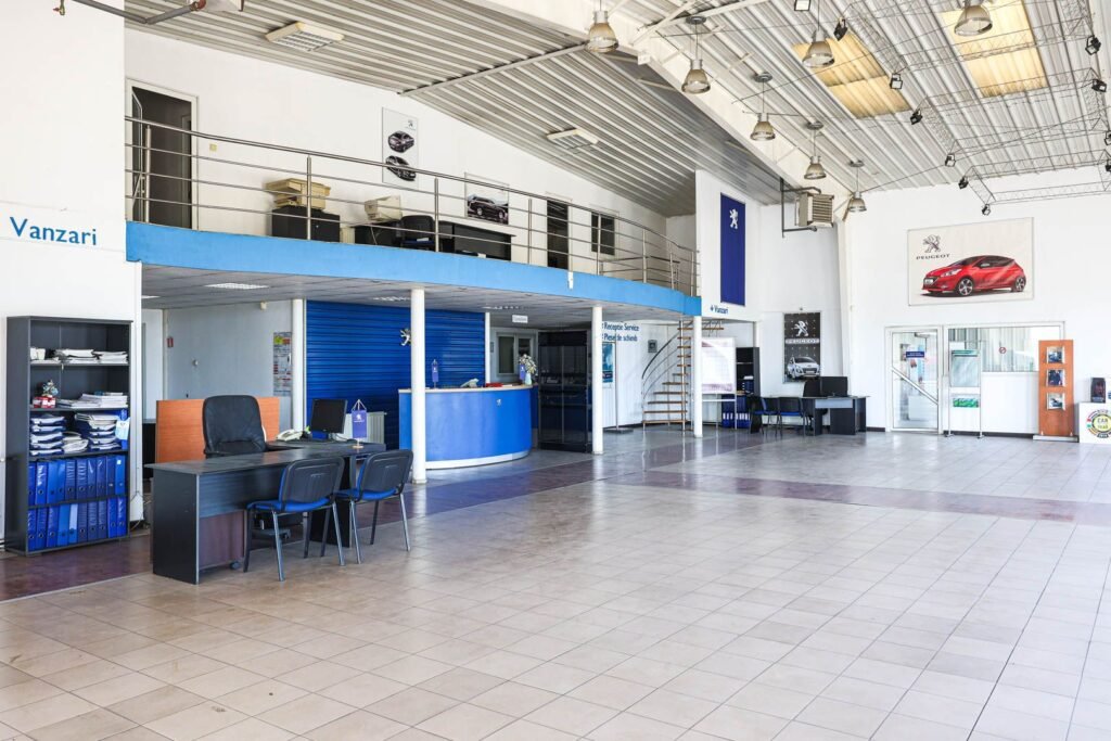 De vânzare Reprezentanță auto de vânzare – Arad, Zona Industrială Micalaca Est în zona Micalaca Arad 1