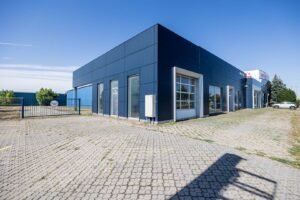 Reprezentanță auto de vânzare – Arad, Zona Industrială Micalaca Est De vânzare Reprezentanță auto de vânzare – Arad, Zona Industrială Micalaca Est în zona Micalaca Arad 8