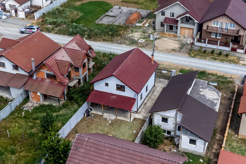 De vânzare Rezervat casă modernă de vânzare în la intrare in Zimand Cuz în zona Arad 4 camere 3 dormitoare Arad 13