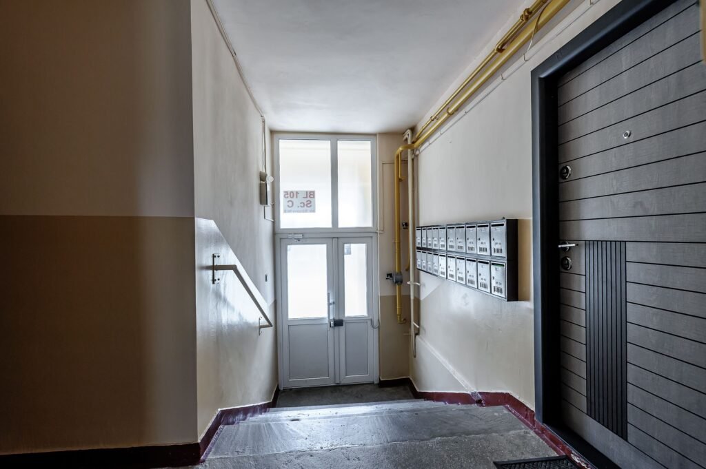 De vânzare VÂNDUT! Apartament cu 2 camere, Micalaca Zona 100 în zona Micalaca 2 camere 1 dormitor Arad 6