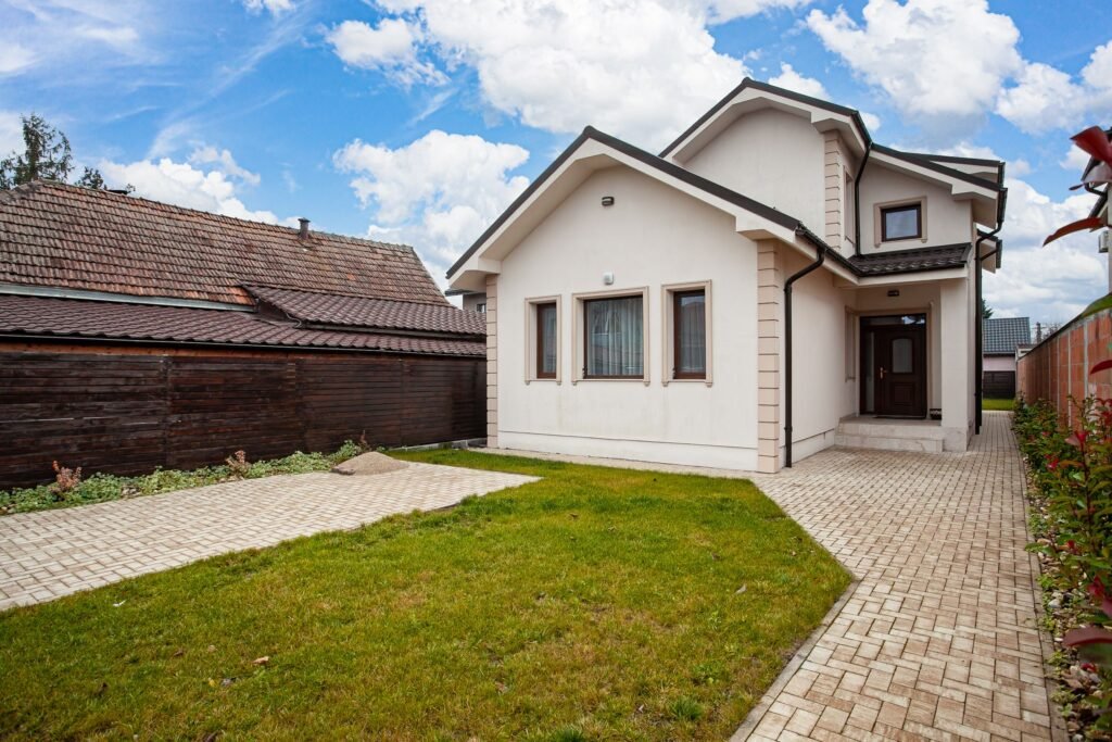 De vânzare Vila premium la cheie in Subcetate în zona Subcetate 4 camere 3 dormitoare Arad 11