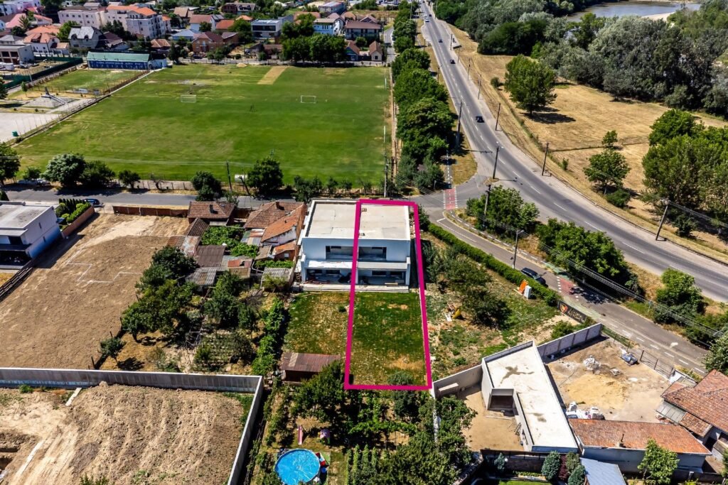 De vânzare Vila spatioasa in subcetate, proprietate premium în zona Subcetate 6 camere 4 dormitoare Arad 3