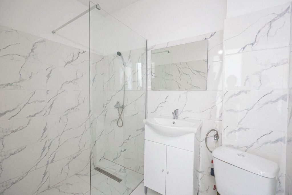 PRET NOU! Apartament 1 camera – renovat – Parneava, Arad – COMISION 0 De vânzare PRET NOU! Apartament 1 camera – renovat – Parneava, Arad – COMISION 0 în zona Parneava 1 camera Arad 4