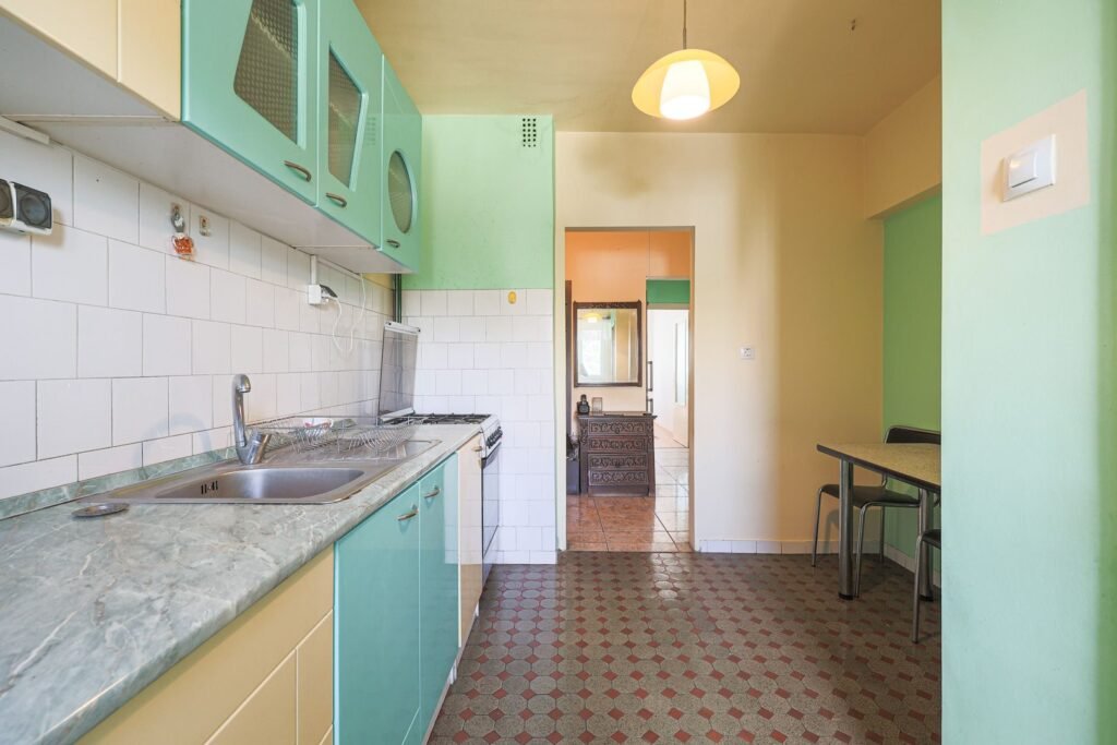 De vânzare Rezervat Apartament decomandat cu 3 camere in zona spitalului în zona Intim 3 camere 2 dormitoare Arad 6