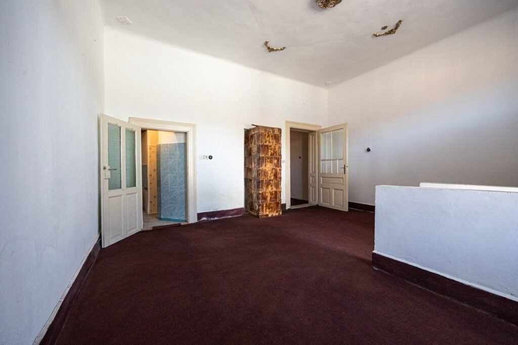 De vânzare Apartament 2 camere – Piata Sârbească, Arad – COMISION0% în zona Dragasani 2 camere Arad 2