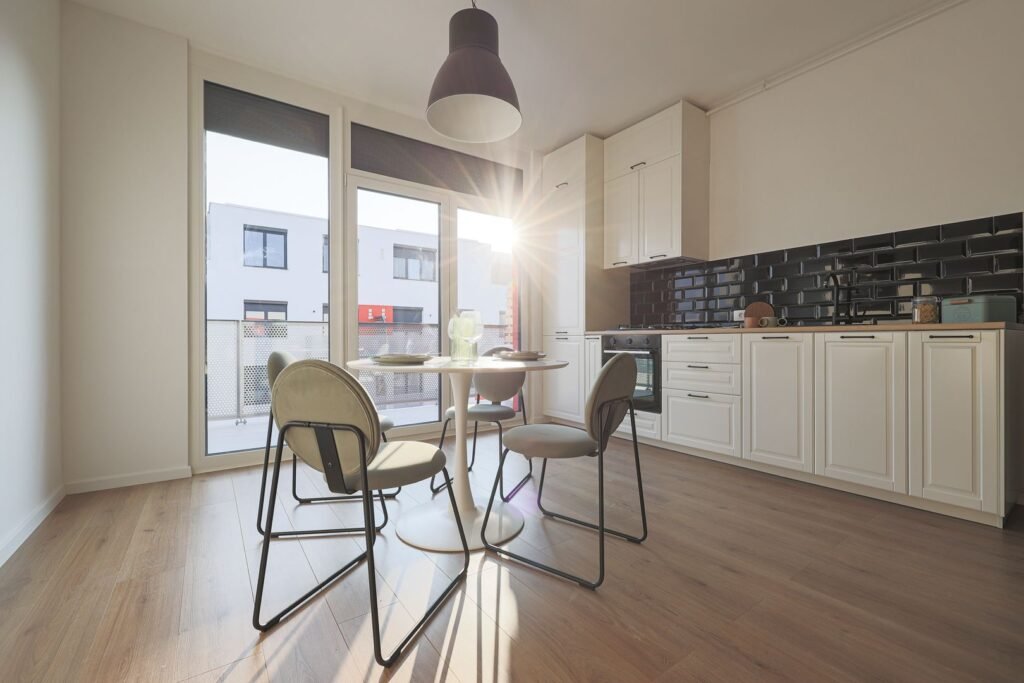 De vânzare Apartament ARED in noul bloc, cel mai bun pret de pe piata Comision 0 în zona UTA 2 camere 1 dormitor Arad 4