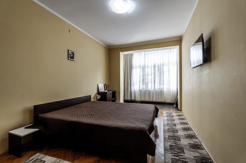 Apartament spațios, 2 camere decomandat, zonă premium Podgoria Arad De vânzare Apartament spațios, 2 camere decomandat, zonă premium Podgoria Arad în zona Ultracentral 2 camere 1 dormitor Arad 6