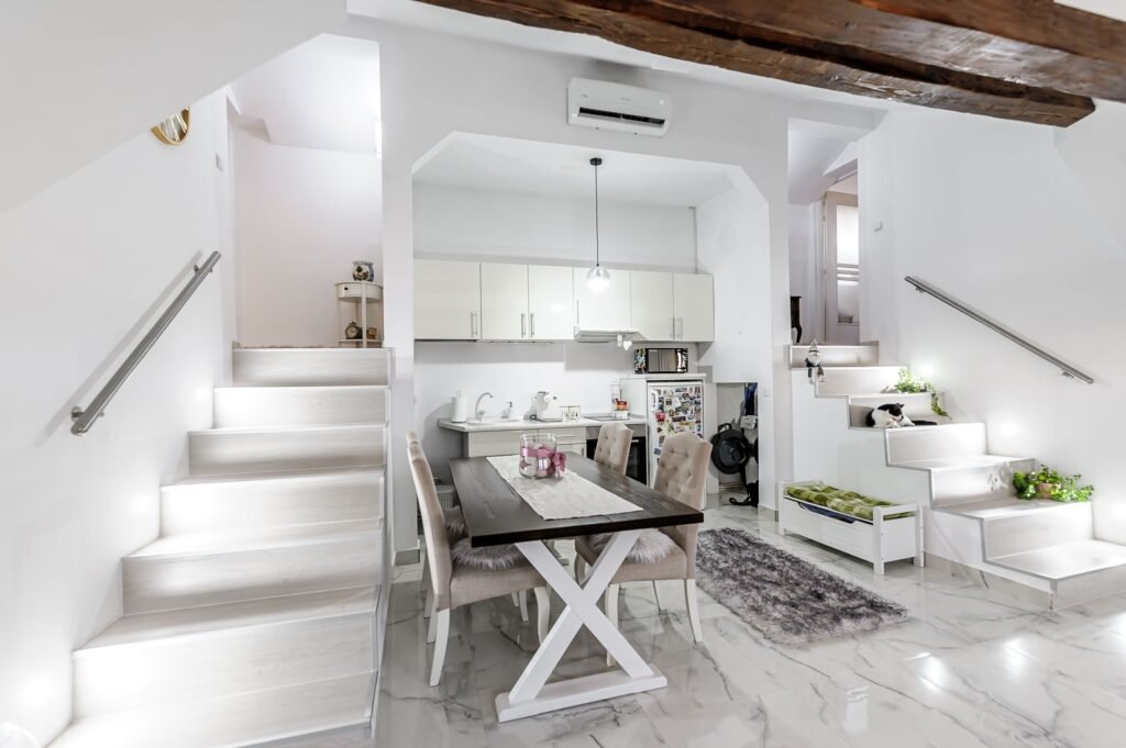 Apartament tip Samantha cu 3 camere în Bujac – etaj 2+M De vânzare Apartament tip Samantha cu 3 camere în Bujac – etaj 2+M în zona Bujac 3 camere 2 dormitoare Arad 1