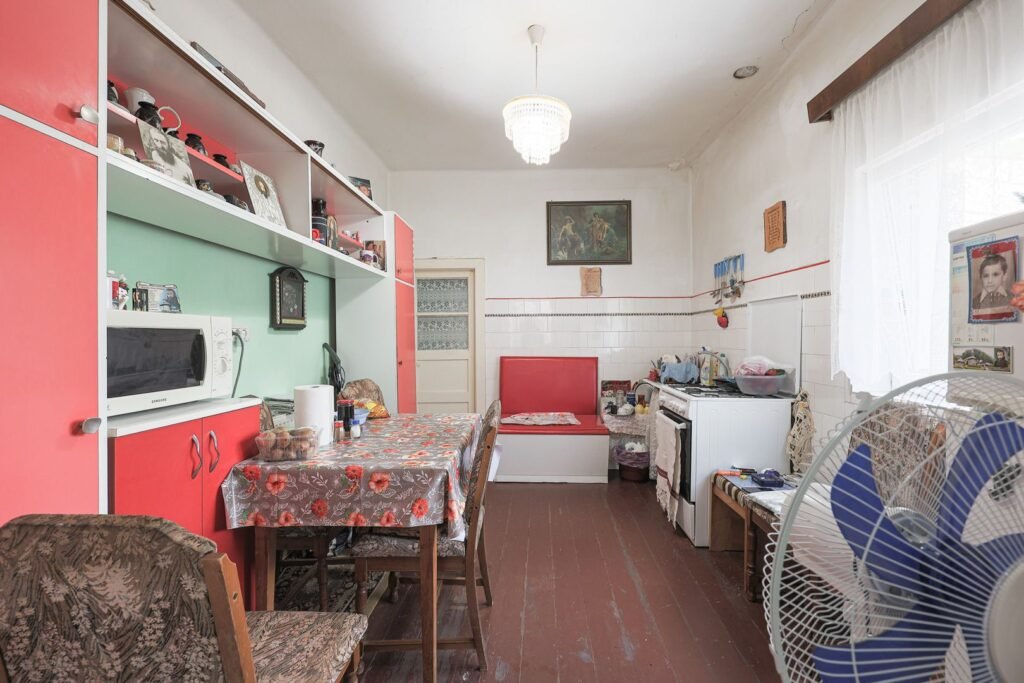 De vânzare Casă de vânzare în Grădiște – Arad – teren 316 mp în zona Gradiste 2 camere 2 dormitoare Arad 1