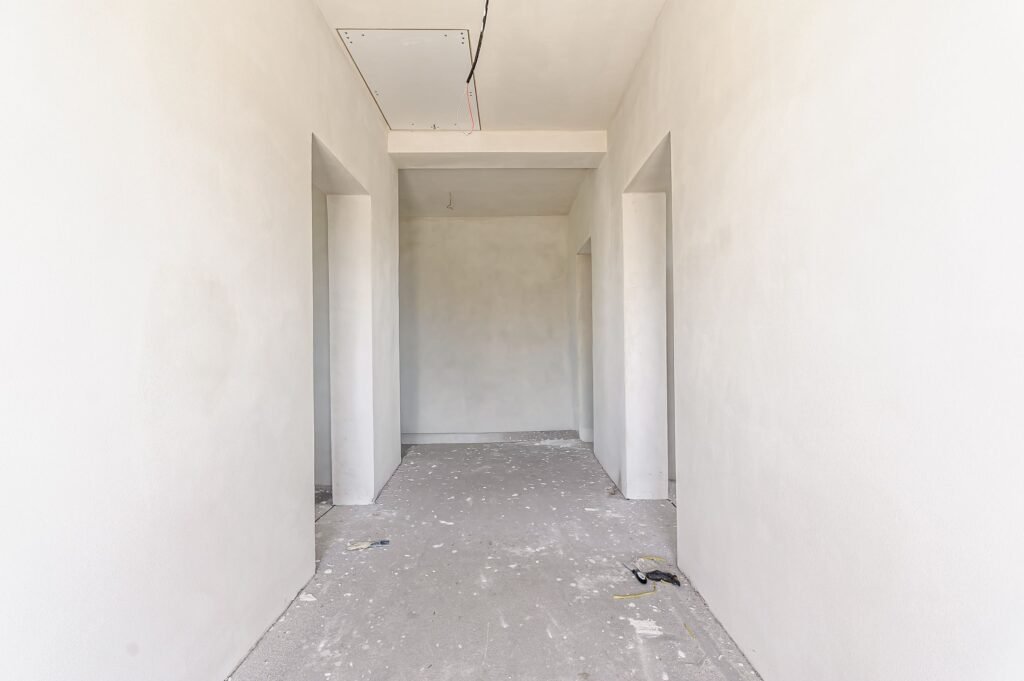 De vânzare Casă premium semi-finisată de vânzare Curtici, cartier nou Comision 0 în zona Central 4 camere 3 dormitoare Arad 8