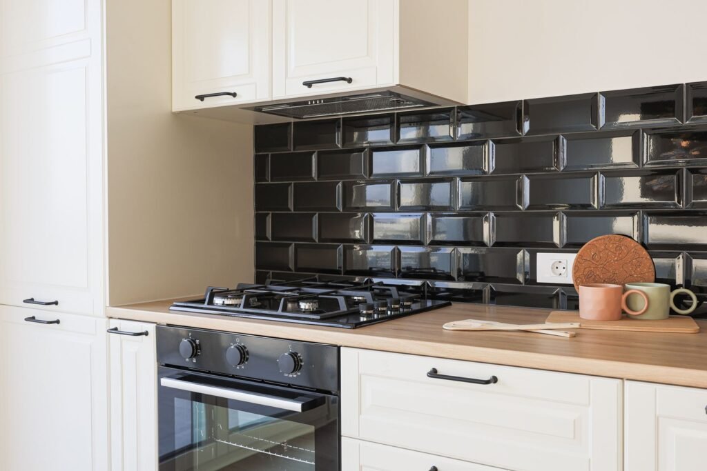 De vânzare Cel mai ieftin apartament NOU ARED TVA INCLUS Comision 0 în zona UTA 2 camere 1 dormitor Arad 1