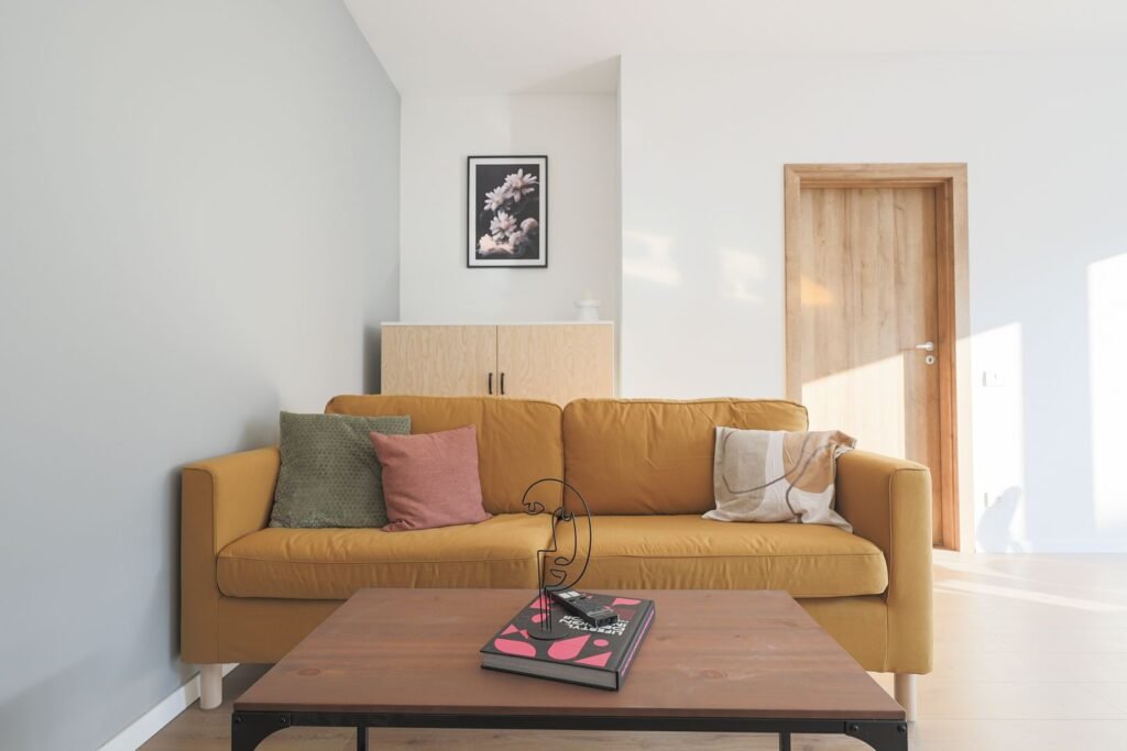 De vânzare Cel mai ieftin apartament NOU ARED TVA INCLUS Comision 0 în zona UTA 2 camere 1 dormitor Arad 1