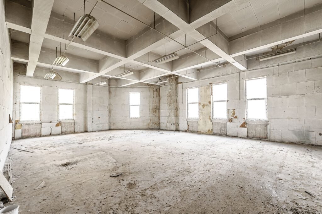 De vânzare Clădire ultracentrală de vânzare Bulevardul Decebal Comision 0 în zona Ultracentral Arad 1