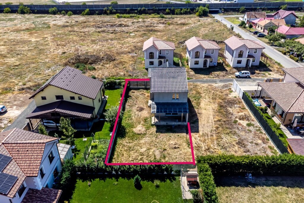 De vânzare Construcție nouă, parțial finalizată – Aradul Nou | 169.000 EUR în zona Aradul Nou 4 camere 3 dormitoare Arad 2