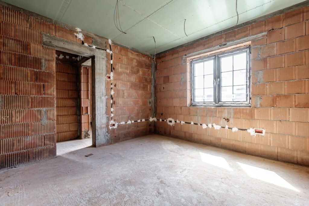 De vânzare Construcție nouă, parțial finalizată – Aradul Nou | 169.000 EUR în zona Aradul Nou 4 camere 3 dormitoare Arad 6