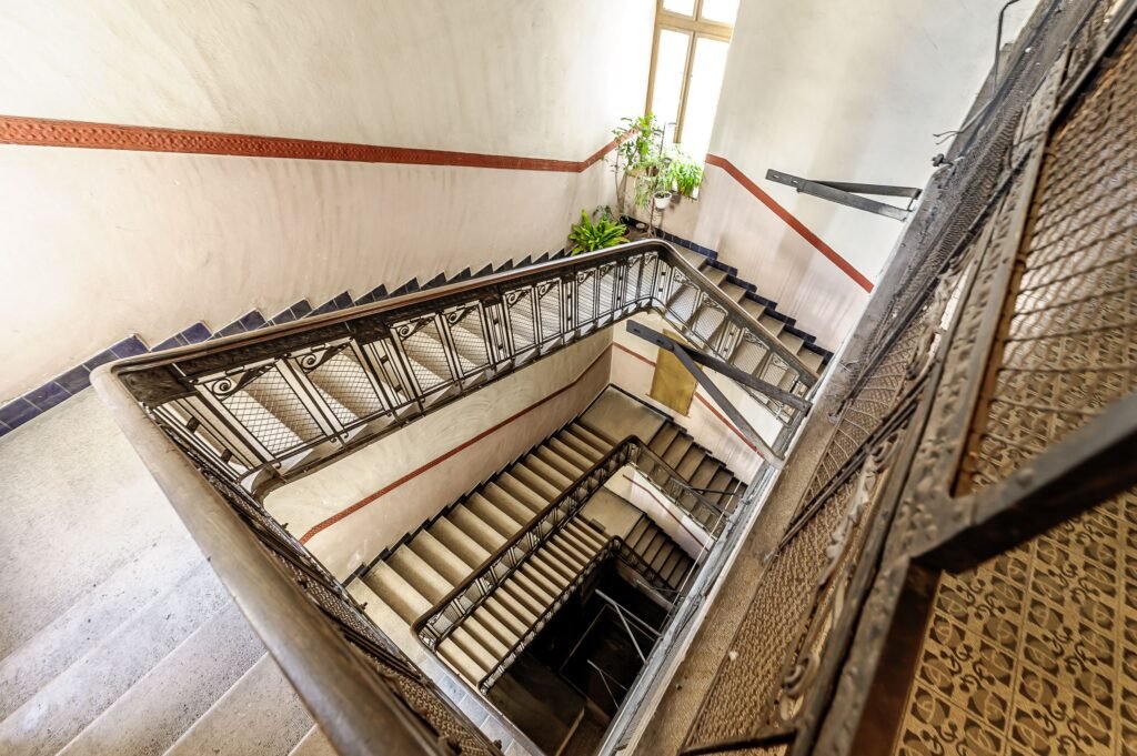 De vânzare Oportunitate! Apartament cu 4 Camere în Palatul Bohuș, Arad în zona Ultracentral 4 camere 3 dormitoare Arad 7