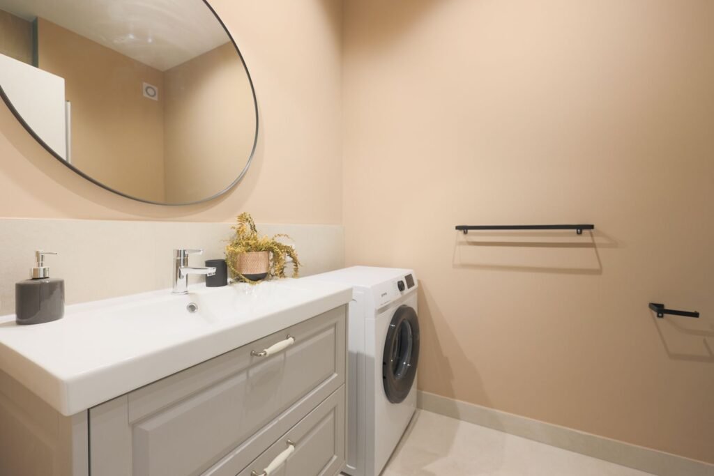 PENTHOUSE ARED cu 3 camere si terasa generoasa Comision 0 TVA INCLUS De vânzare PENTHOUSE ARED cu 3 camere si terasa generoasa Comision 0 TVA INCLUS în zona UTA 3 camere 2 dormitoare Arad 5
