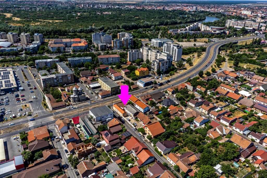 Vizibilitate maximă pe Calea Radnei – oportunitate investitie! De vânzare Vizibilitate maximă pe Calea Radnei – oportunitate investitie! în zona Micalaca Arad 6