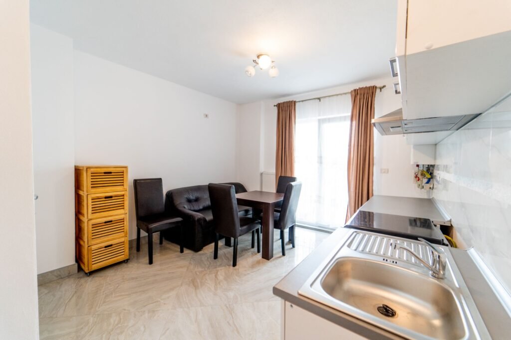 De vânzare Apartament modern,  cu un dormitor, str Tudor Vladoimirescu Arad în zona Central 1 camera 1 dormitor Arad 1