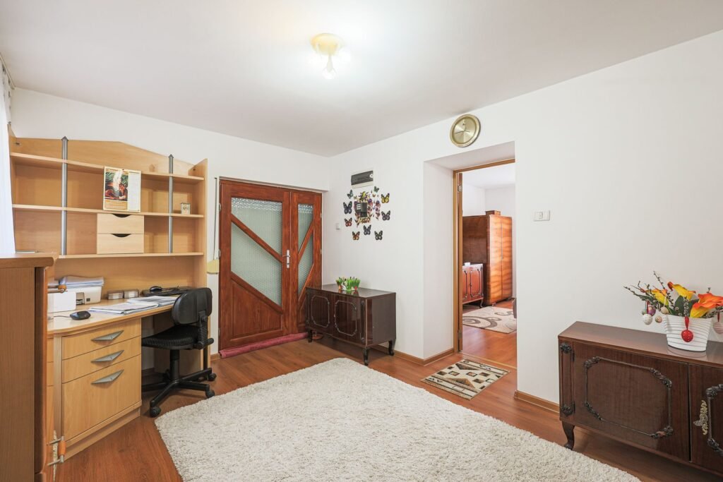 De vânzare Casă la doar 17 minute de Arad – preț sub 80.000 €! în zona Arad 4 camere 3 dormitoare Arad 1