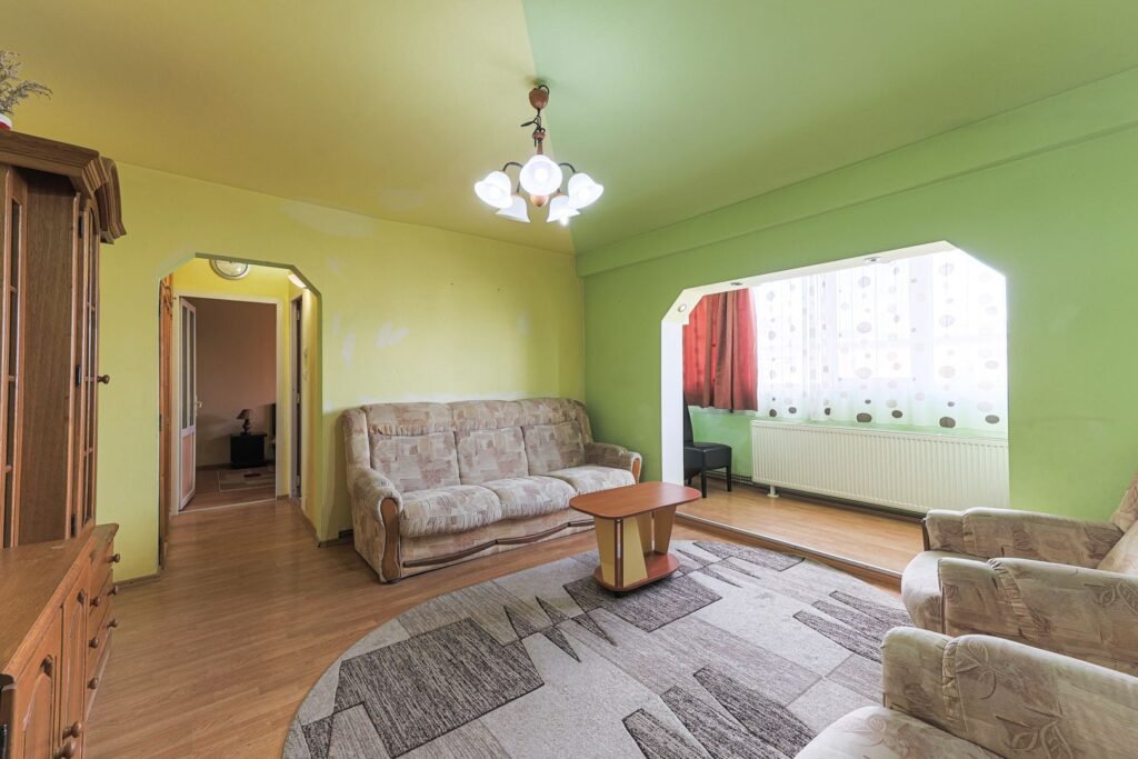 De vânzare OCAZIE! Apartament 2 camere – Micalaca – COMISION 0% în zona Miorita 2 camere 1 dormitor Arad 1