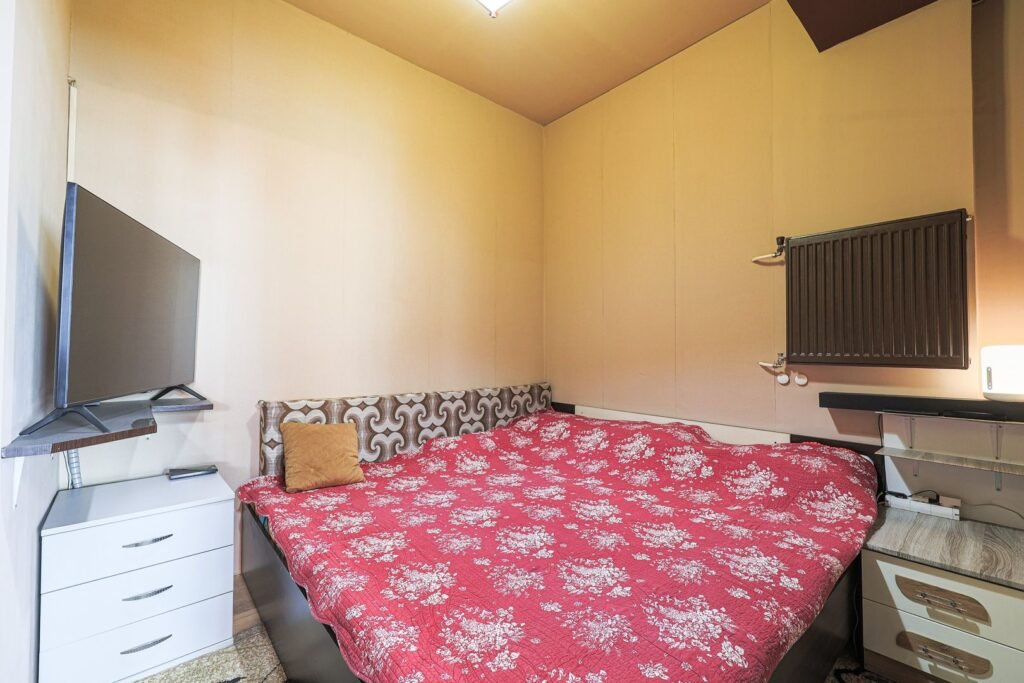 OCAZIE Apartament cu 2 camere etaj intermediar in ARED UTA COMISION 0 De vânzare OCAZIE Apartament cu 2 camere etaj intermediar in ARED UTA COMISION 0 în zona UTA 2 camere 1 dormitor Arad 8