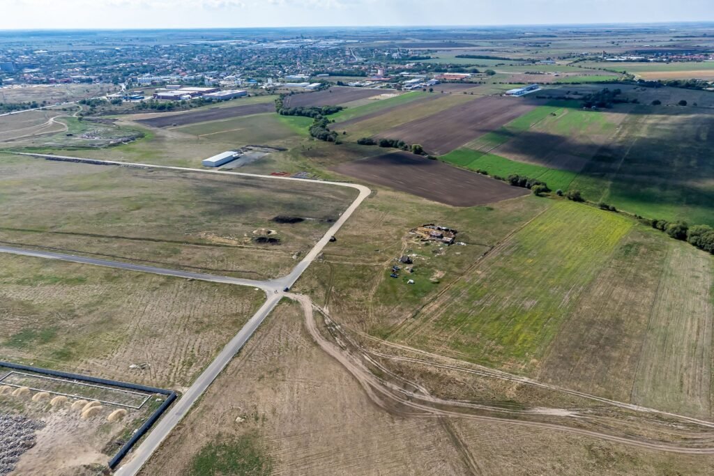 De vânzare Oportunitate – Teren industrial 1.926 mp lângă Centura Vest Arad în zona Exterior Vest Arad 1