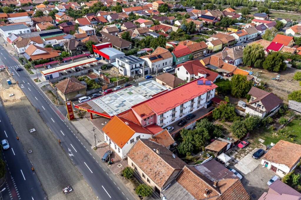 De vânzare Pensiune funcțională de vânzare pe Calea Radnei, Arad în zona Micalaca 26 camere Arad 1