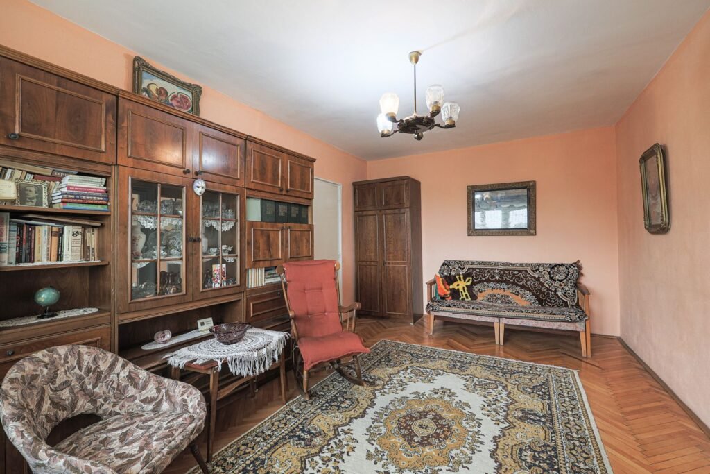 De vânzare REZERVAT!Vedere directă spre faleza Mureșului, Micalaca 300 în zona Micalaca 4 camere 3 dormitoare Arad 8