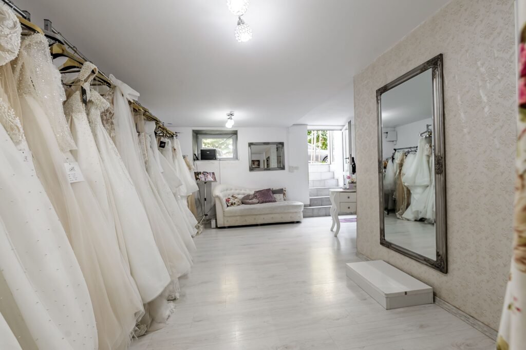 Spațiu comercial cu accesibilitate, str. Bolintineanu, lângă Podgoria De vânzare Spațiu comercial cu accesibilitate, str. Bolintineanu, lângă Podgoria în zona Central 2 camere Arad 6