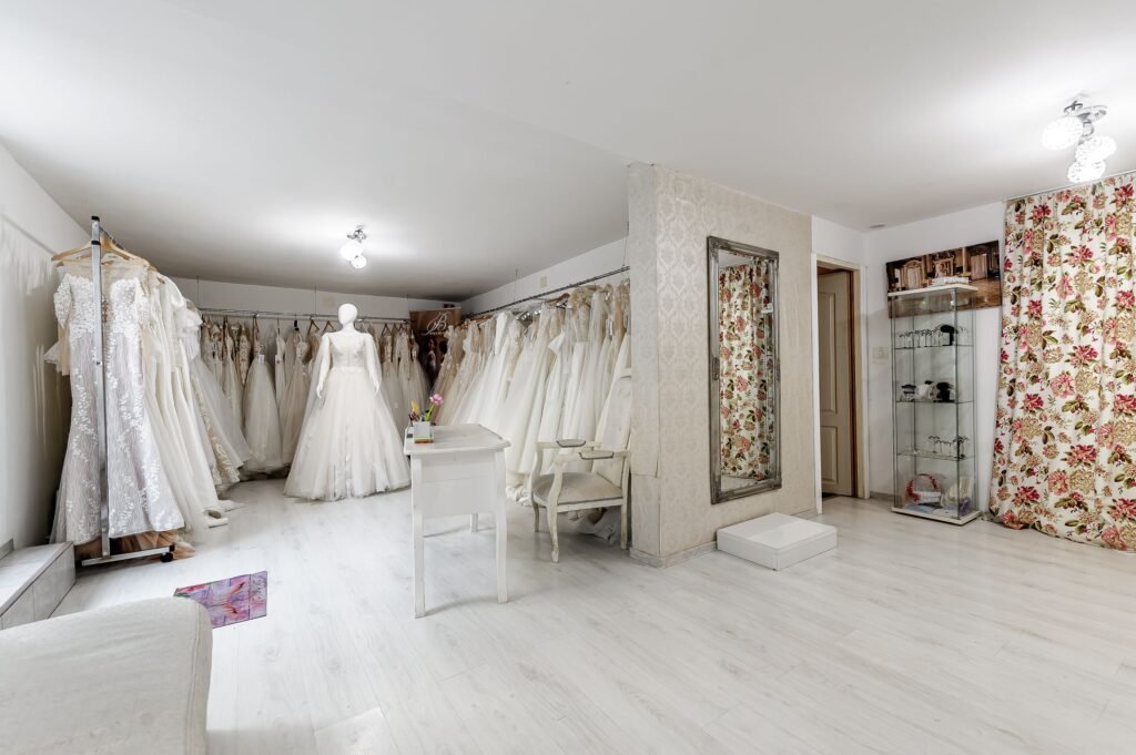 Spațiu comercial cu accesibilitate, str. Bolintineanu, lângă Podgoria De vânzare Spațiu comercial cu accesibilitate, str. Bolintineanu, lângă Podgoria în zona Central 2 camere Arad 9
