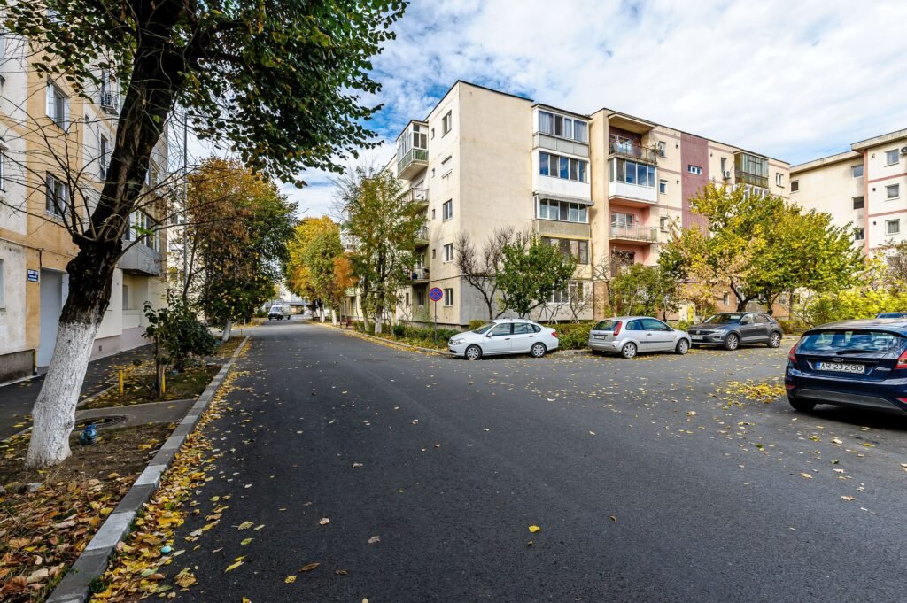 Apartament accesibil cu 2 camere, în zona 500 Micalaca De vânzare Apartament accesibil cu 2 camere, în zona 500 Micalaca în zona Micalaca 2 camere 1 dormitor Arad 1