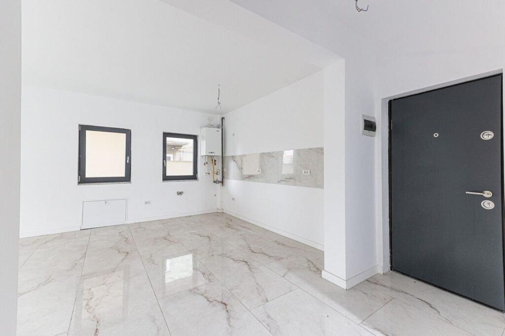 De vânzare Apartament nou, ultracentral, cu loc de parcare privat | 110.000 € în zona Central 2 camere 1 dormitor Arad 7