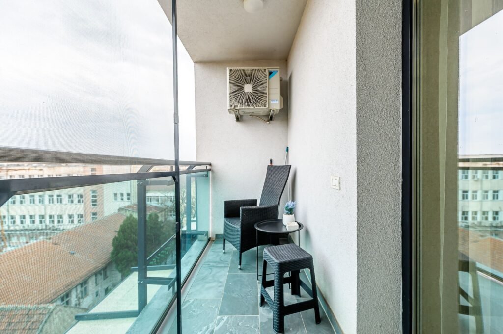 De vânzare Apartament premium, complet mobilat in Arad Plaza comision 0 în zona Ultracentral 2 camere 1 dormitor Arad 10