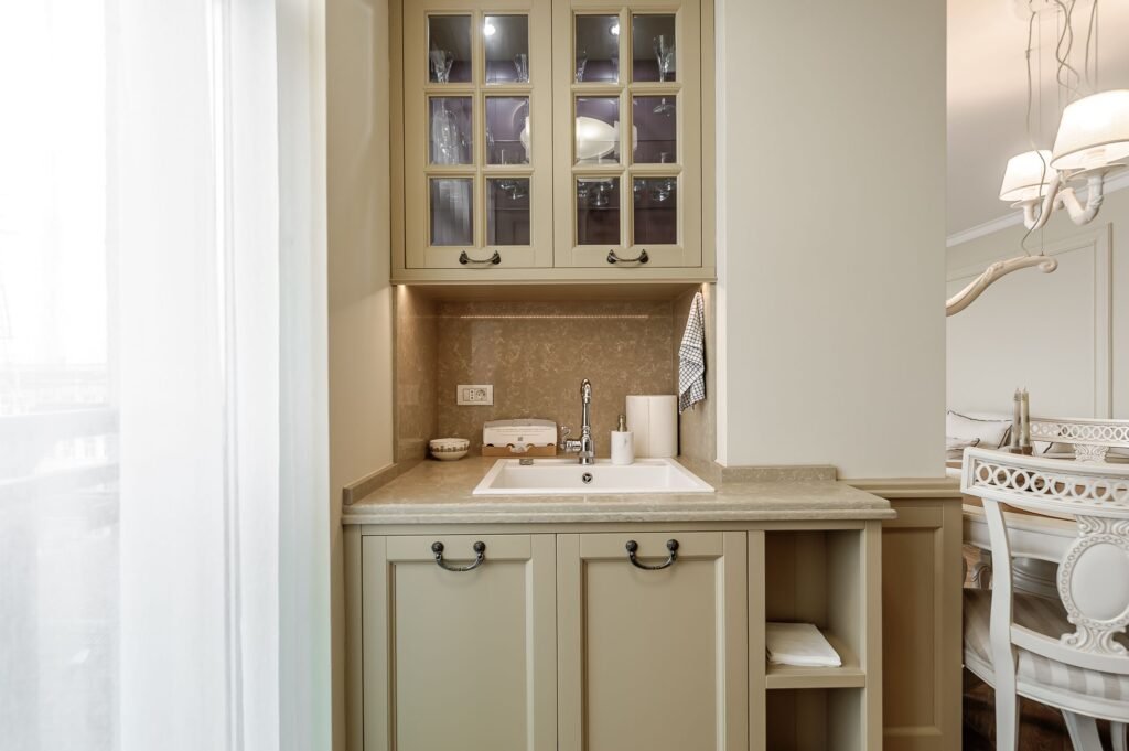 De vânzare Apartament premium, complet mobilat in Arad Plaza comision 0 în zona Ultracentral 2 camere 1 dormitor Arad 2