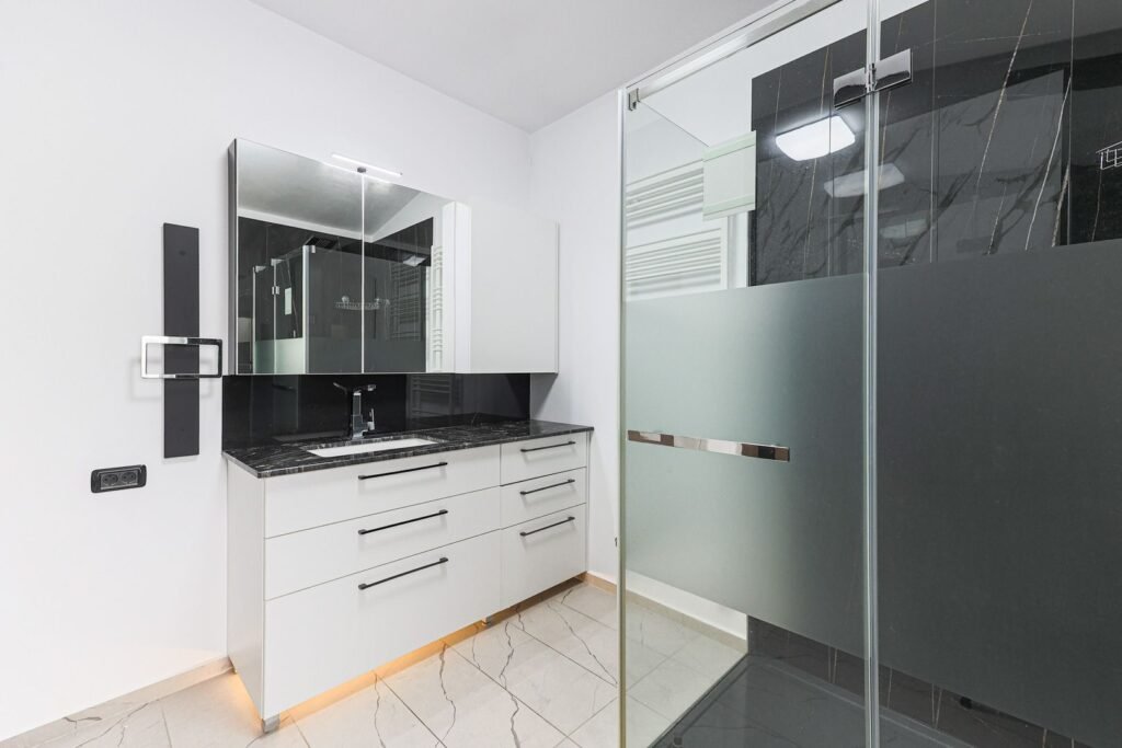 De vânzare Casă de vânzare în Subcetate Arad în zona Subcetate 3 camere 2 dormitoare Arad 4