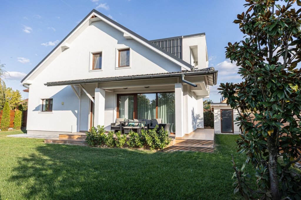 De vânzare Casă premium în Subcetate, construcție nouă finisaje de lux Comision 0 în zona Subcetate 5 camere 4 dormitoare Arad 1