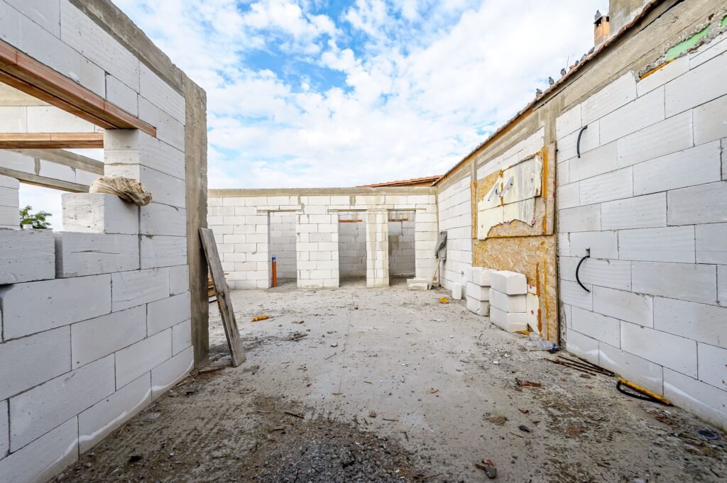 De vânzare OCAZIE! Casa + Teren 1144 mp – Zimandu Nou, Arad – COMISION 0% în zona Arad 2 camere Arad 1