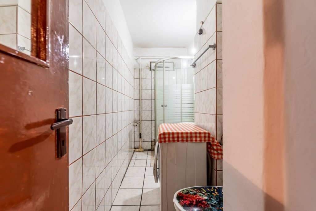 De vânzare REZERVAT! Apartament 2 camere Vlaicu Fortuna, Arad, preț accesibil în zona Fortuna 2 camere 1 dormitor Arad 1