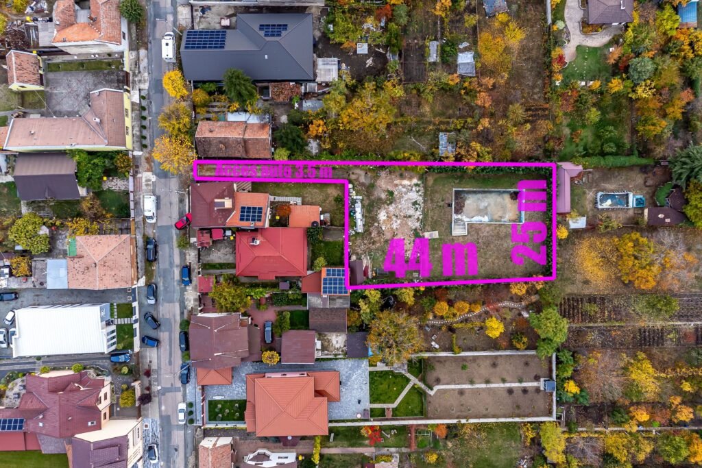 Teren 1.285 mp în Pârneava – lângă Facultatea de Medicină De vânzare Teren 1.285 mp în Pârneava – lângă Facultatea de Medicină în zona Parneava Arad 2