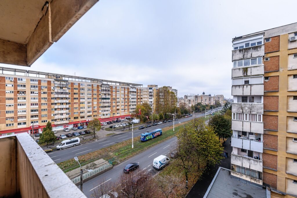 Apartament 4 camere – 126 mp – Calea Aurel Vlaicu Arad De vânzare Apartament 4 camere – 126 mp – Calea Aurel Vlaicu Arad în zona Aurel Vlaicu 4 camere 3 dormitoare Arad 6